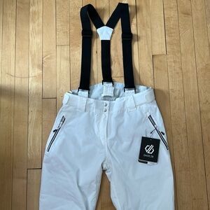 NEW with tags, Dare2B ski/snowboard women’s pants.